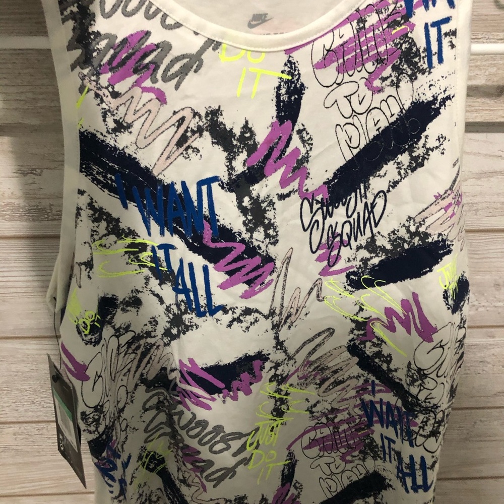 Girls nike tank top💜💜
